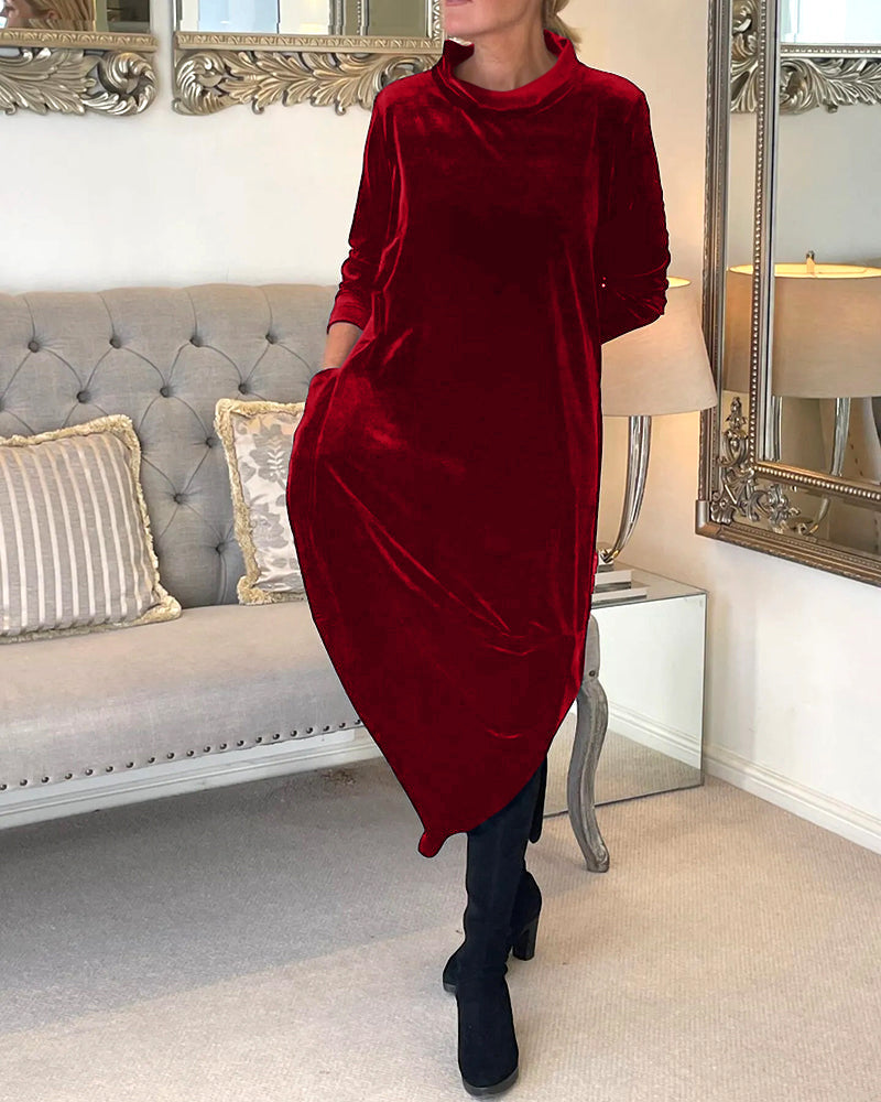 Lucy | Stylish velvet dress with pockets